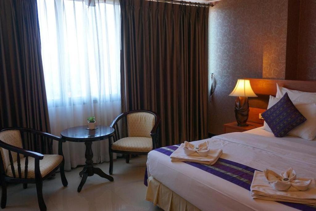 Sirimathani Hotel Loei Ngoại thất bức ảnh