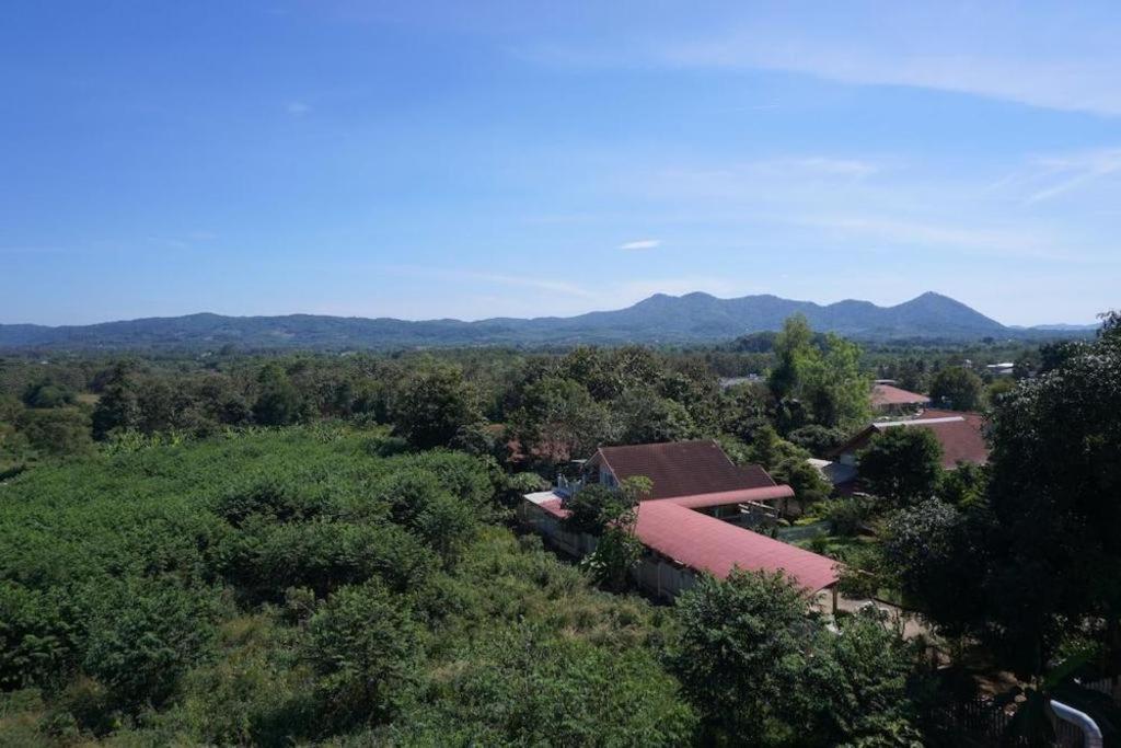 Sirimathani Hotel Loei Ngoại thất bức ảnh